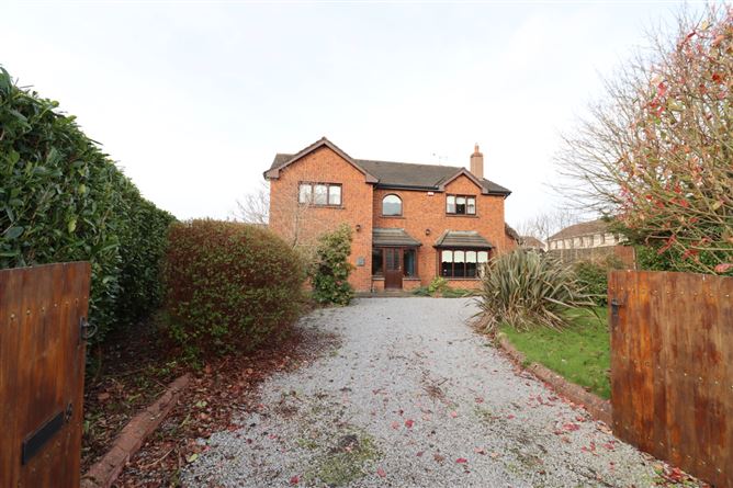 8 Heatherfield Lawn, Carrigaline, Cork