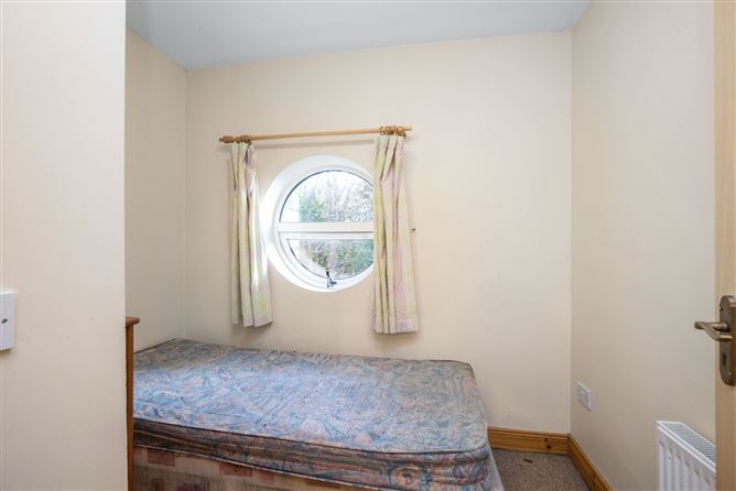 7 Cockhill View, Cavan