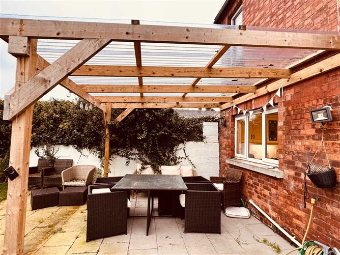 1 Seatown Gardens, Dundalk, County Louth