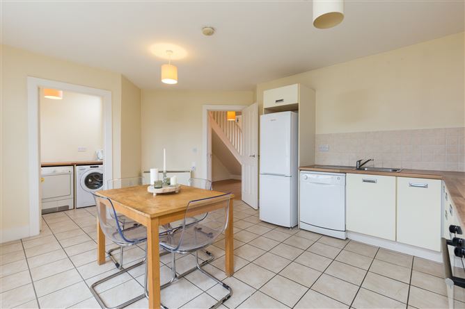 2 Meadowfields Avenue, Enniscorthy, Co. Wexford.