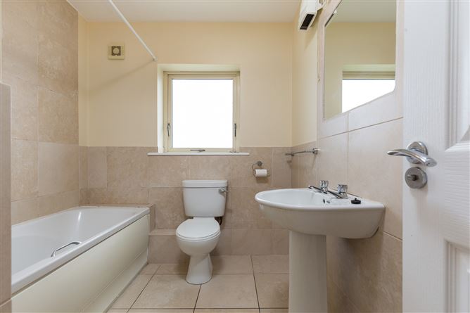 2 Meadowfields Avenue, Enniscorthy, Co. Wexford.