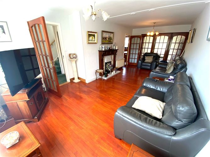 College Park, Terenure, Dublin 6W