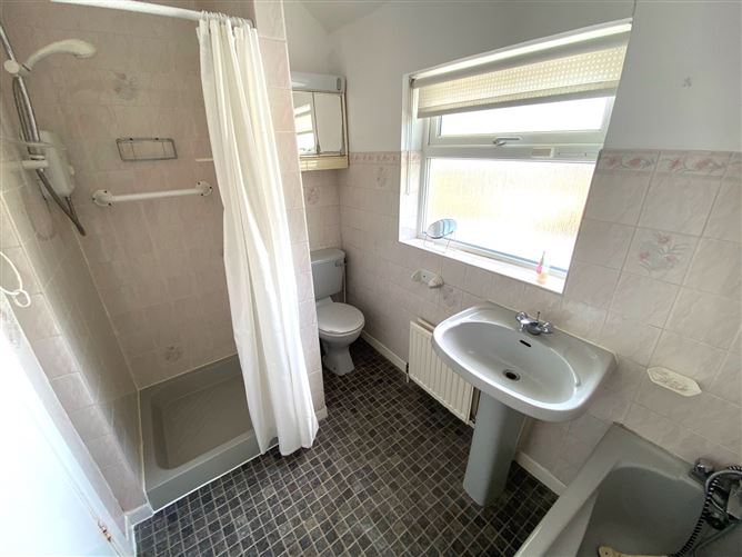 College Park, Terenure, Dublin 6W