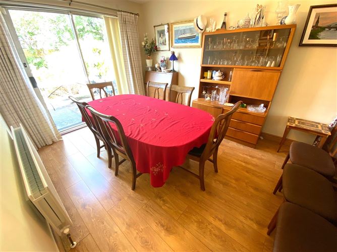 College Park, Terenure, Dublin 6W