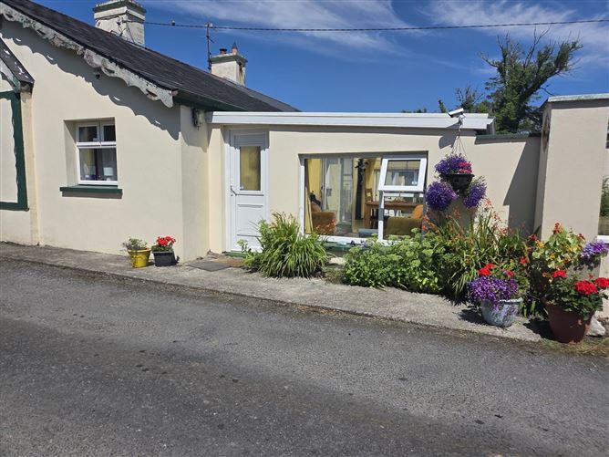Photo 27 of 34 — Eanneen's, Cloongoonagh, Tourlestrane, Sligo