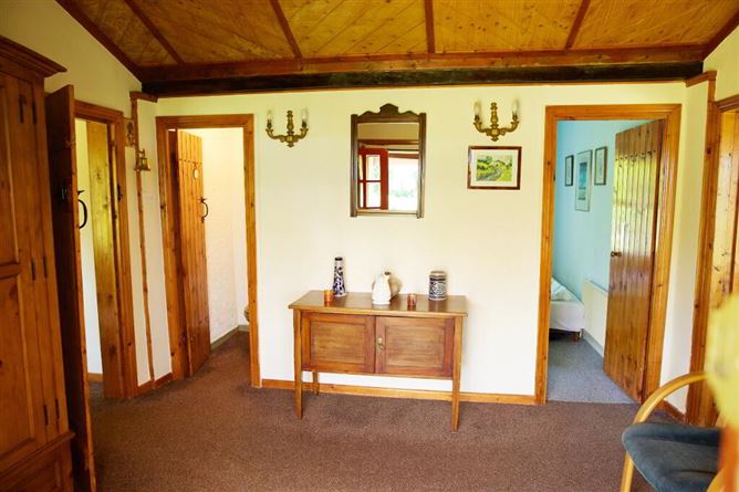 Annagh Cottage & Lodge, Carrick-On-Shannon, Leitrim
