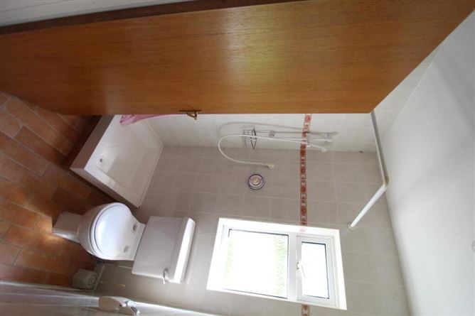 Annagh Cottage & Lodge, Carrick-On-Shannon, Leitrim