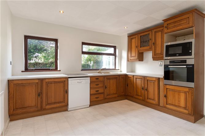 9 Knocklyon Avenue, Knocklyon, Dublin 16