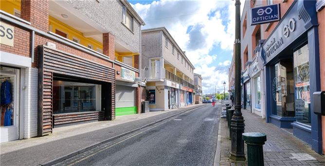 6 Midland Court, Off Main Street, Longford