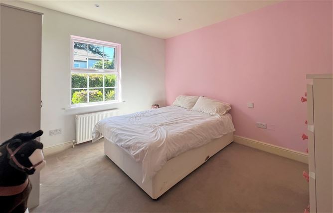 17 Mount Auburn, Killiney Road, Dalkey, Co. Dublin
