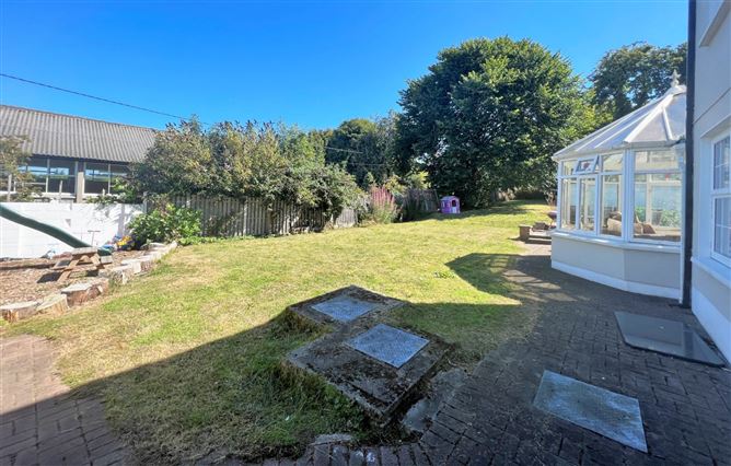 17 Mount Auburn, Killiney Road, Dalkey, Co. Dublin