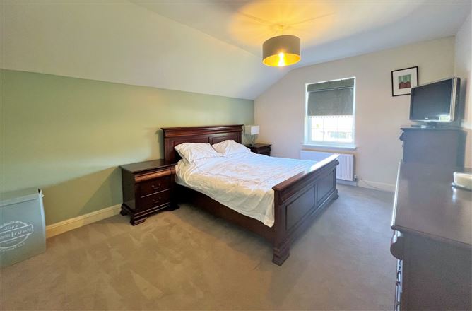 17 Mount Auburn, Killiney Road, Dalkey, Co. Dublin