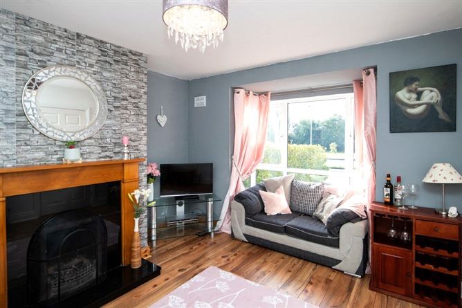 5 Roselawn, Bolton Woods, Callan, Co. Kilkenny