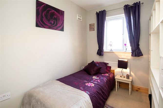 5 Roselawn, Bolton Woods, Callan, Co. Kilkenny