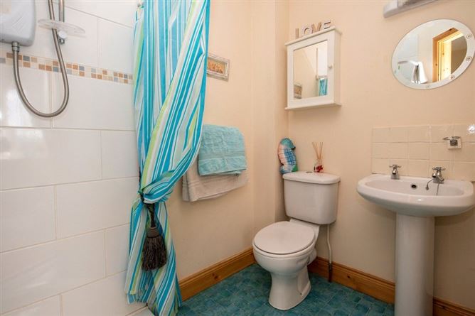5 Roselawn, Bolton Woods, Callan, Co. Kilkenny