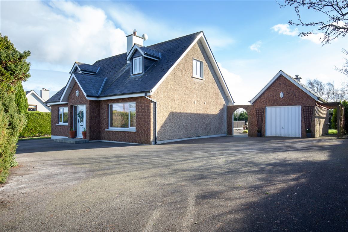 Windfield, Tomnafunshoge, Enniscorthy, Co. Wexford.