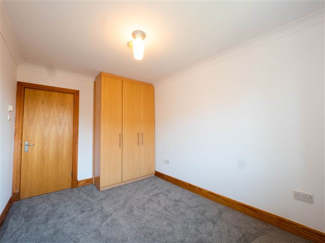Apartment 70, Glaslyn, Howth Road, Clontarf, Dublin 3, Clontarf, Dublin 3