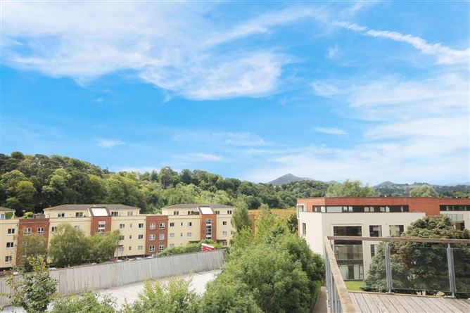 16 The Oaks, Diamond Valley, Bray, Co. Wickow