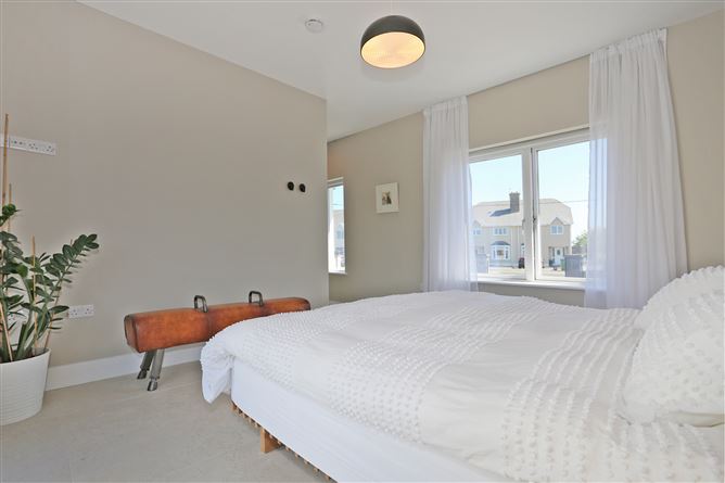 Cluain Glas, Circular Road, Kilkee, Co. Clare
