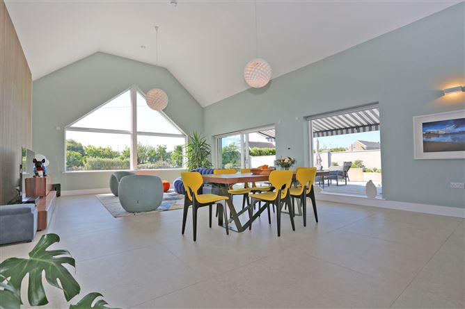 Cluain Glas, Circular Road, Kilkee, Co. Clare