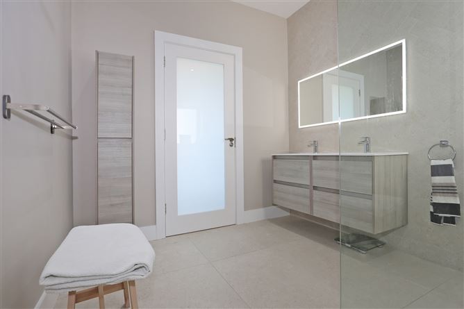 Cluain Glas, Circular Road, Kilkee, Co. Clare