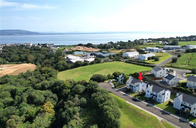 16 Mill Glen, Moville, Co. Donegal