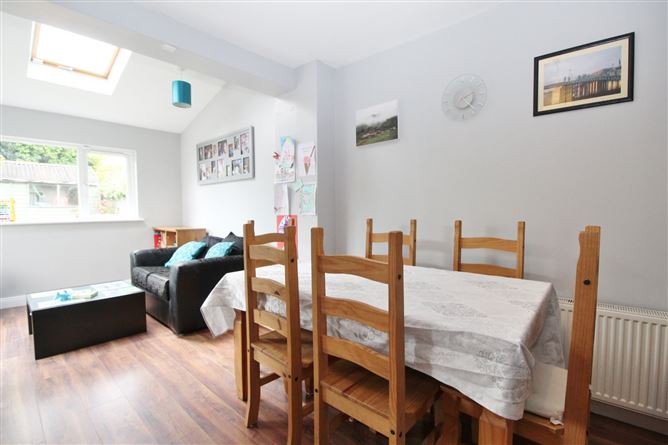 102 Park Drive Avenue, Castleknock, Dublin 15