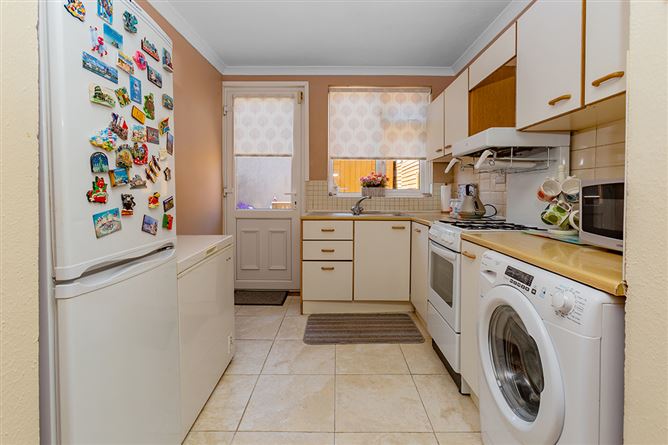 29 Walkinstown Park, Walkinstown,   Dublin 12