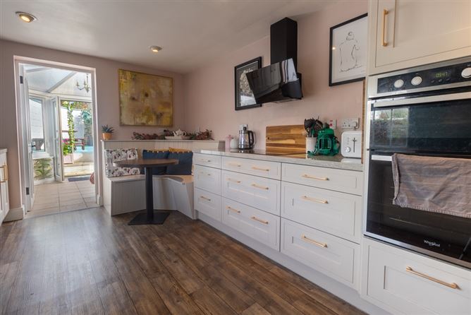 4 Main Street, Castlemartyr, Cork