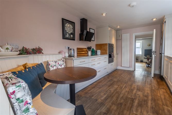 4 Main Street, Castlemartyr, Cork