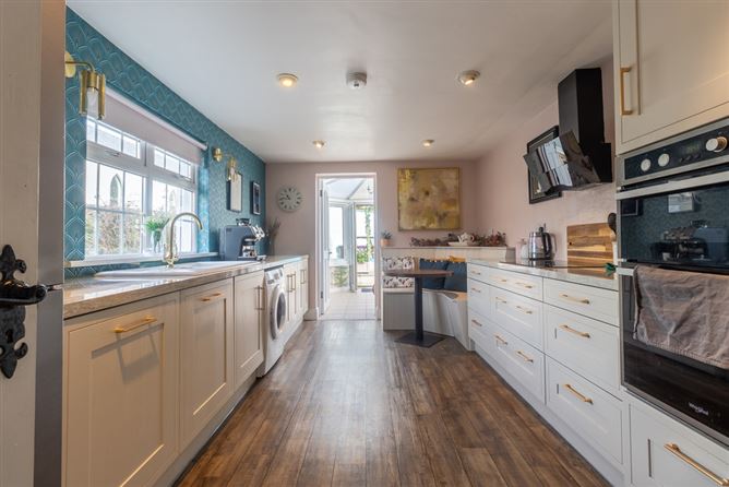 4 Main Street, Castlemartyr, Cork