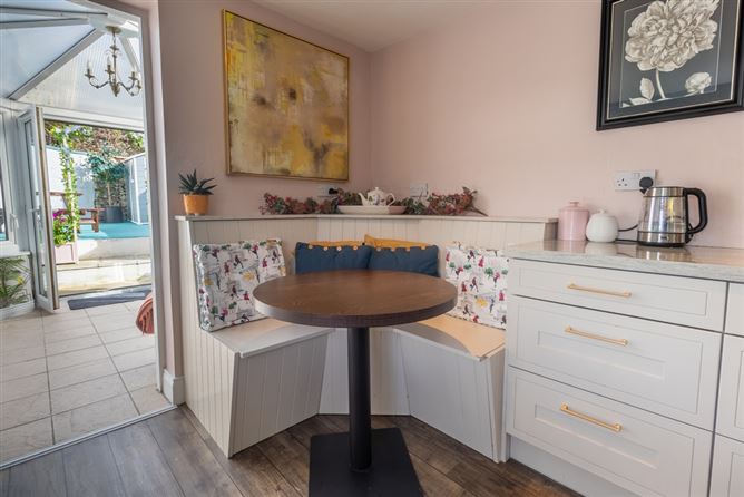4 Main Street, Castlemartyr, Cork
