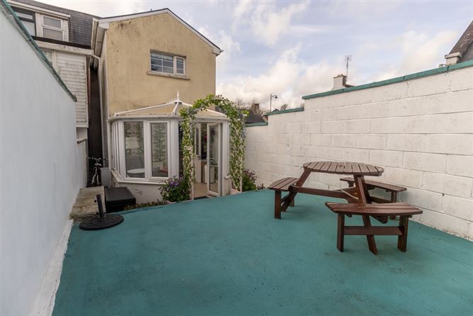4 Main Street, Castlemartyr, Cork