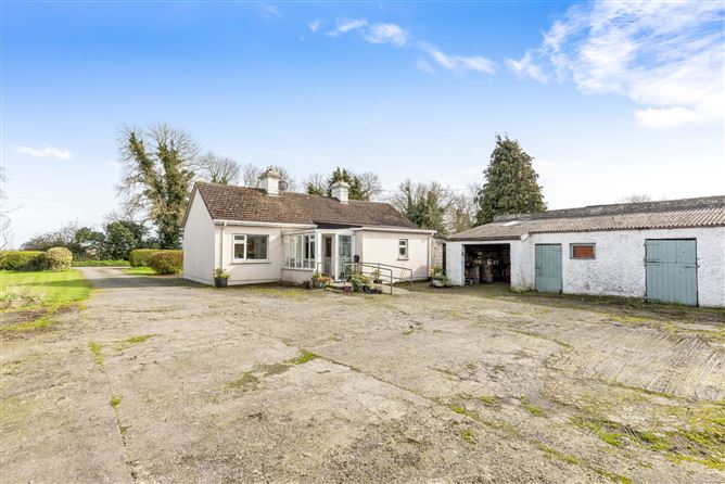 Loughlinstown, Ratoath, Co. Meath