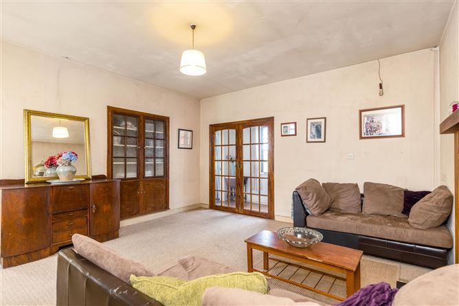 Loughlinstown, Ratoath, Co. Meath