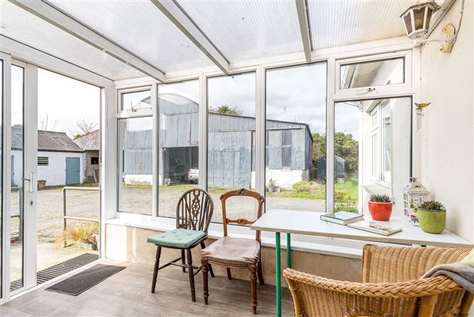 Loughlinstown, Ratoath, Co. Meath