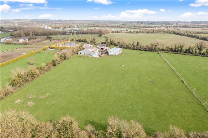 Loughlinstown, Ratoath, Co. Meath