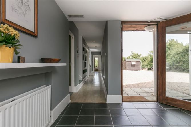 Hawthorn Lane, Clonmines, Wellingtonbridge, Wexford