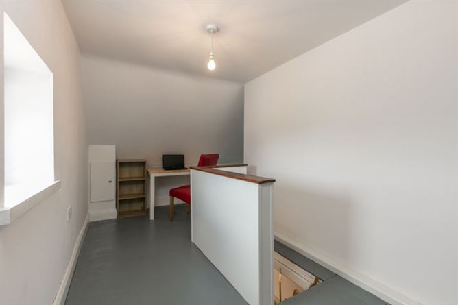 Hawthorn Lane, Clonmines, Wellingtonbridge, Wexford