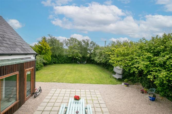 Hawthorn Lane, Clonmines, Wellingtonbridge, Wexford