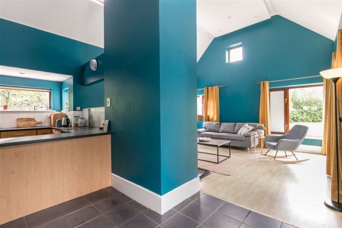 Hawthorn Lane, Clonmines, Wellingtonbridge, Wexford