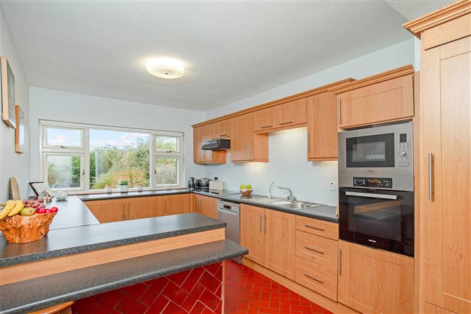 124 Strand Road, Sandymount,   Dublin 4