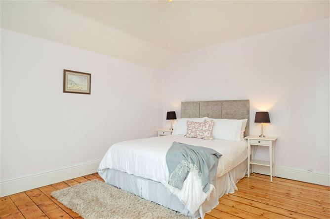 124 Strand Road, Sandymount,   Dublin 4