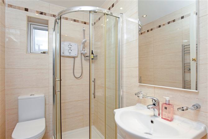 124 Strand Road, Sandymount,   Dublin 4