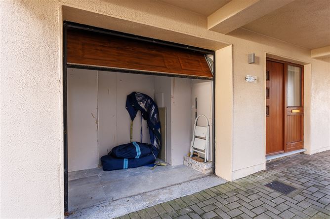  1 Garvan's Court, Harbour Bay, Dungarvan, Waterford