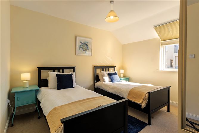  1 Garvan's Court, Harbour Bay, Dungarvan, Waterford