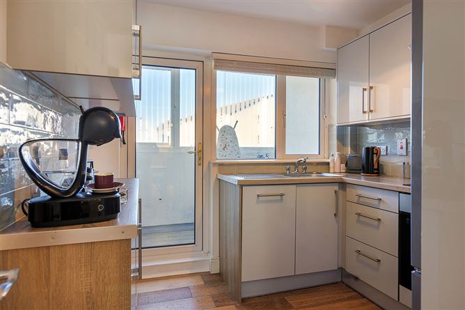  1 Garvan's Court, Harbour Bay, Dungarvan, Waterford