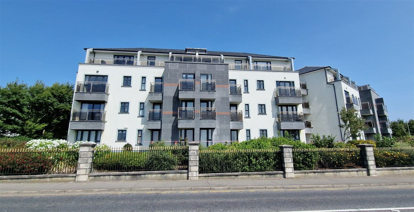 17 Dun na Carraige , Salthill, Galway