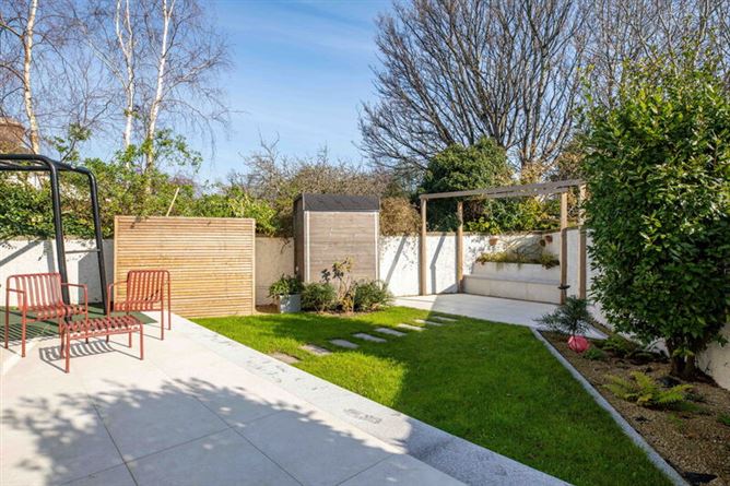 27 Frascati Park, Blackrock, Co. Dublin