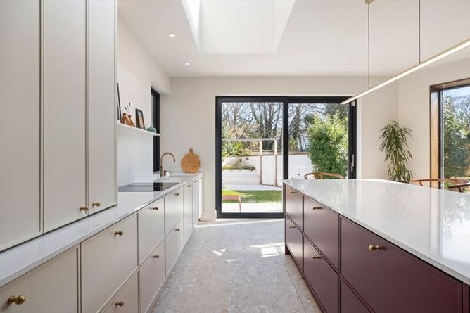 27 Frascati Park, Blackrock, Co. Dublin